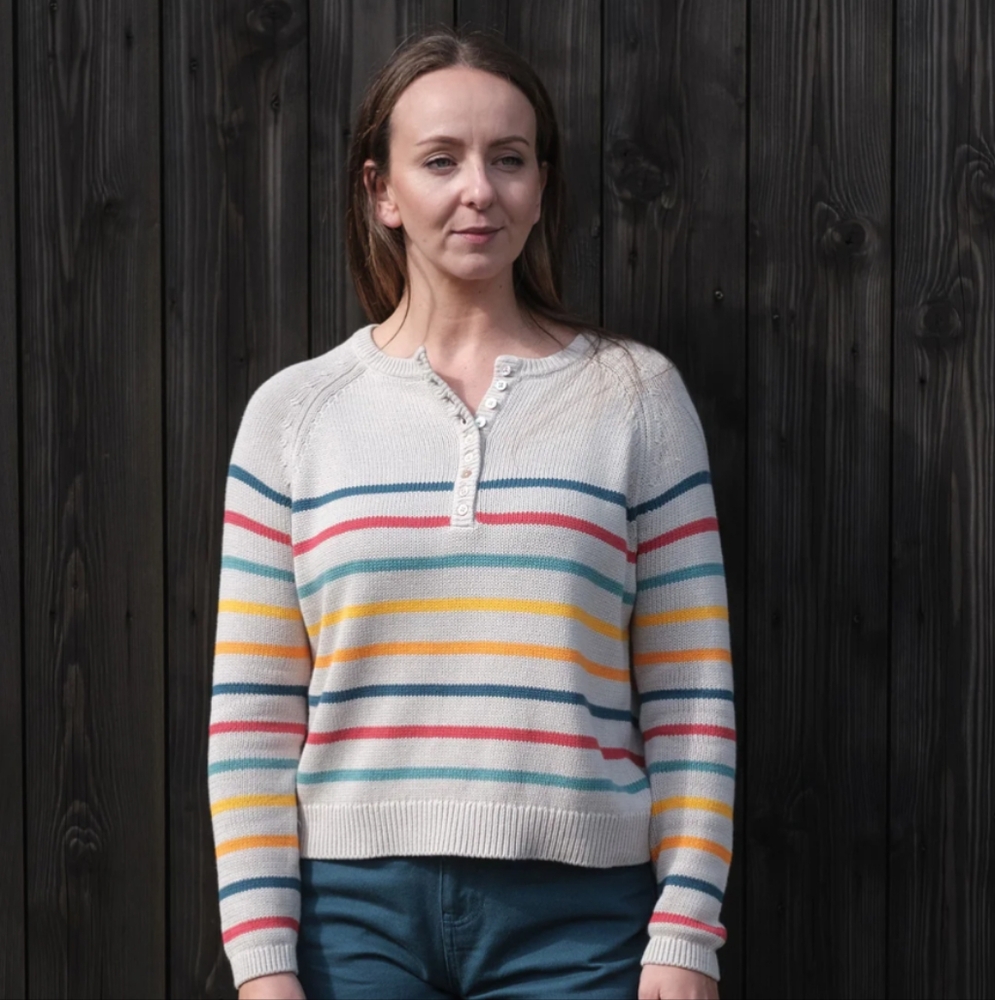 Cream Striped Crew Neck Sweater for Casual Style - Picture 3 of 10
